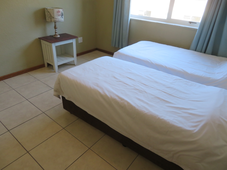 To Let 2 Bedroom Property for Rent in Kenilworth Western Cape